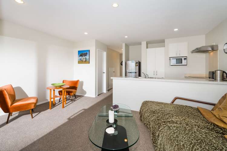 22/17 Georgia Terrace Albany_5