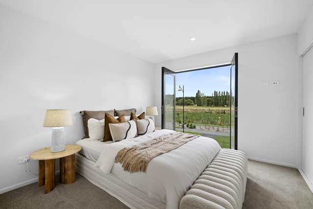 Must Go - Beautiful Reserve Outlook