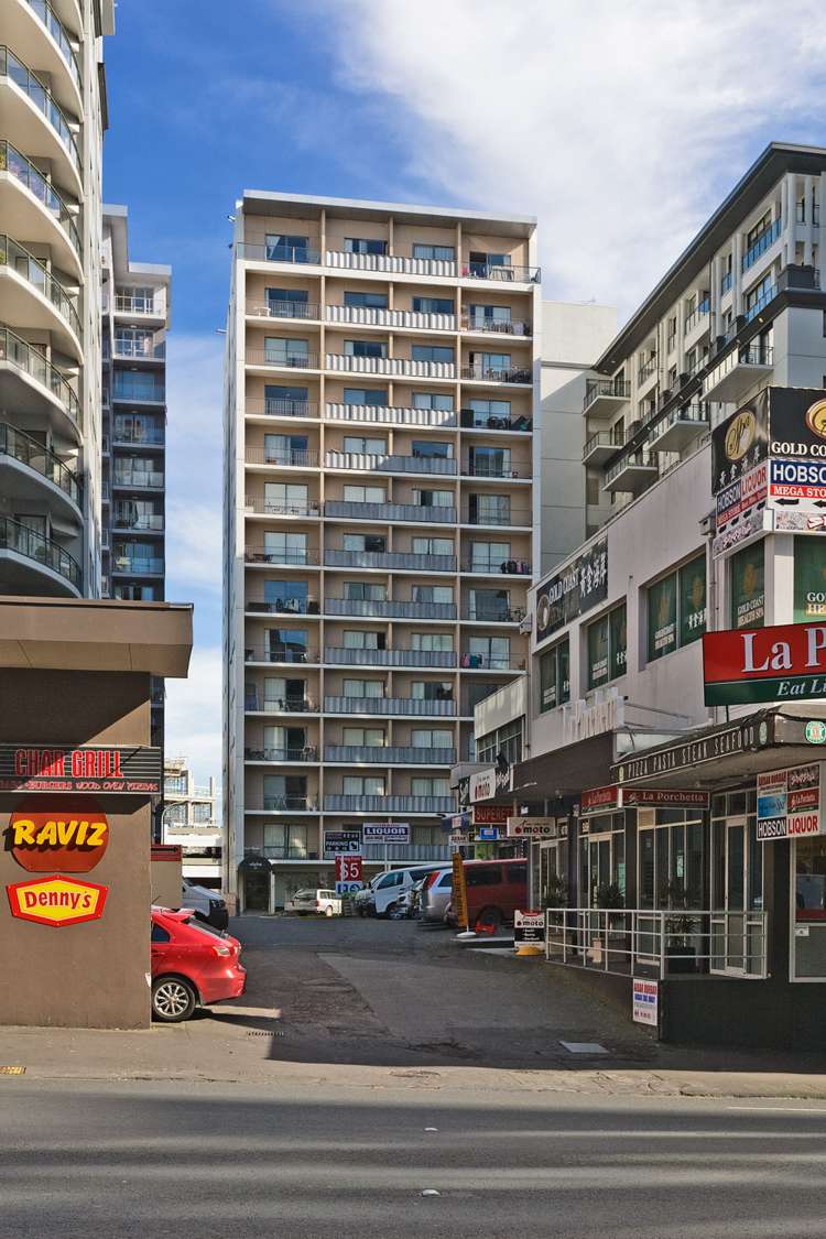 1106/17 Vogel Lane Auckland Central_16