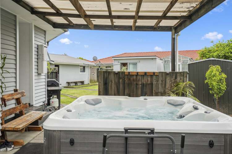 10 Clouston Crescent Fenton Park_14