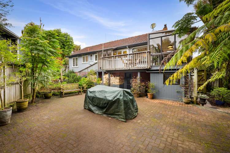 23 Rimutaka Place Titirangi_14