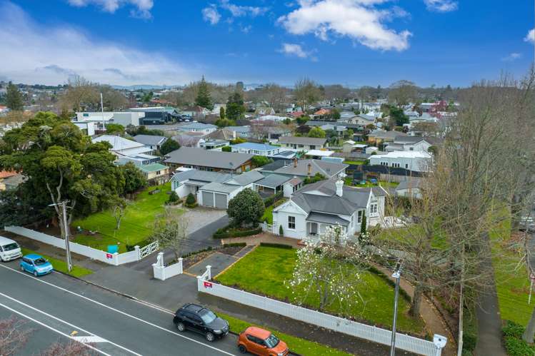 31 Naylor Street Hamilton East_15