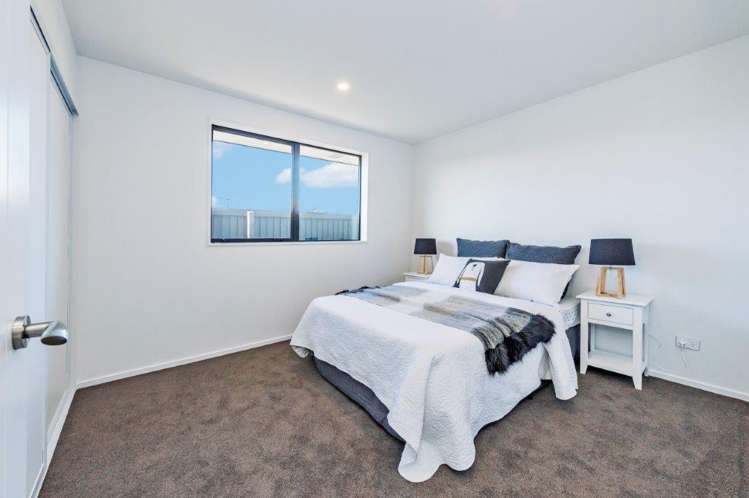 34 Halpin Drive Lincoln_17