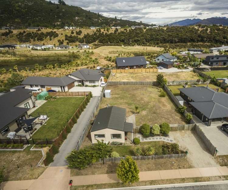 8 Sherwin Avenue Albert Town_18