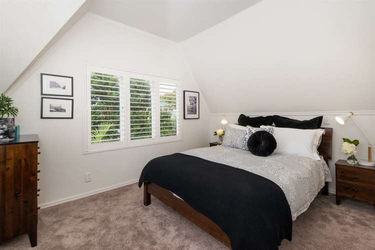 24a Russell Street Stanley Point_14