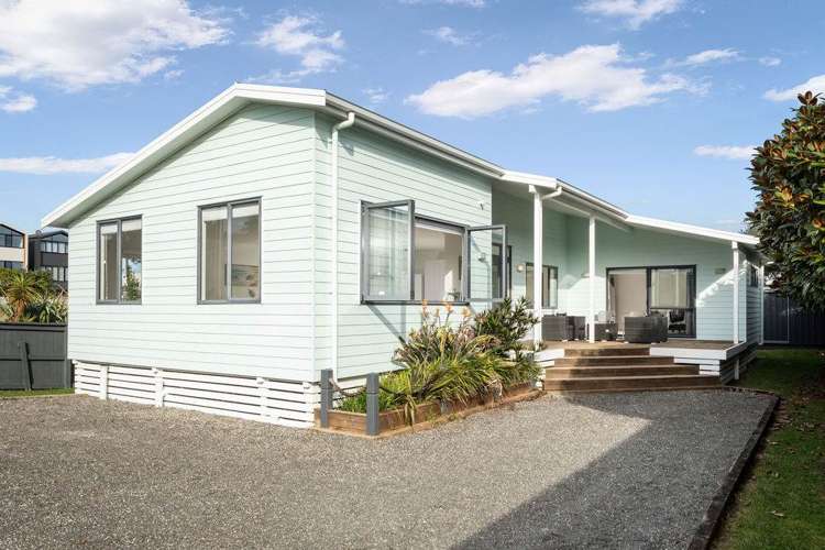 23A Edinburgh  Street Waihi Beach_3