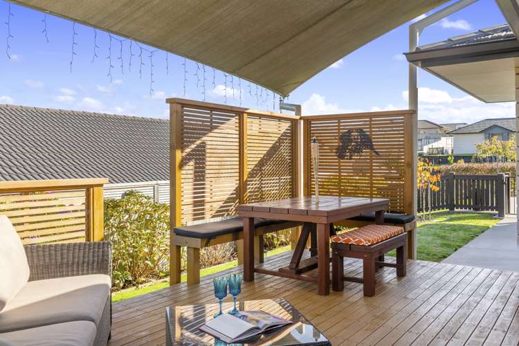 240 Ballintoy Park Drive Welcome Bay_8