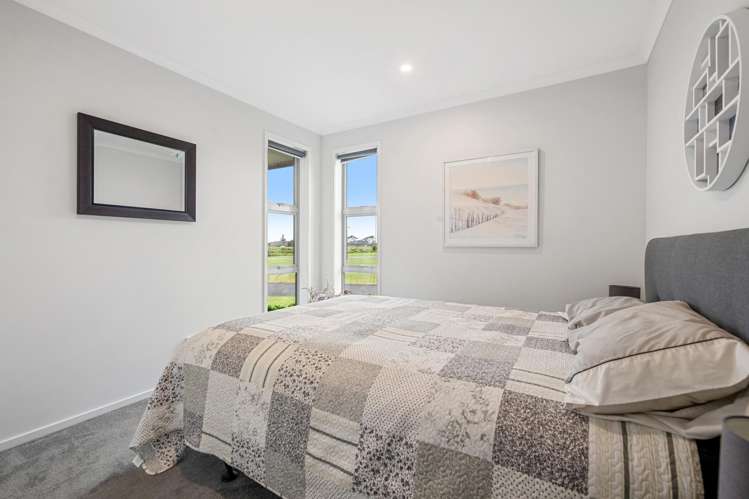 14 Poutawa Lane Clarks Beach_13