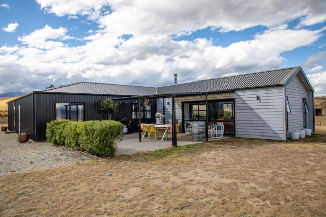 77 Leaning Rock Road Alexandra_4