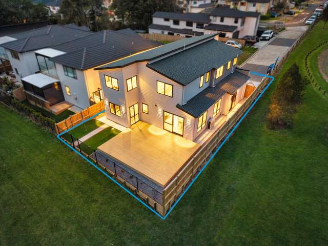 2F Hughs Way Flat Bush_2