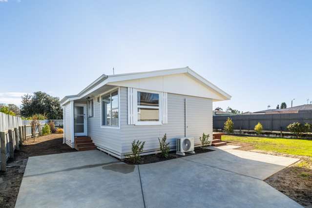 1215a Norfolk Crescent Mayfair_2