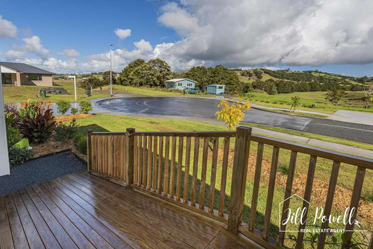 1 Manaaki Circle Paparoa_18