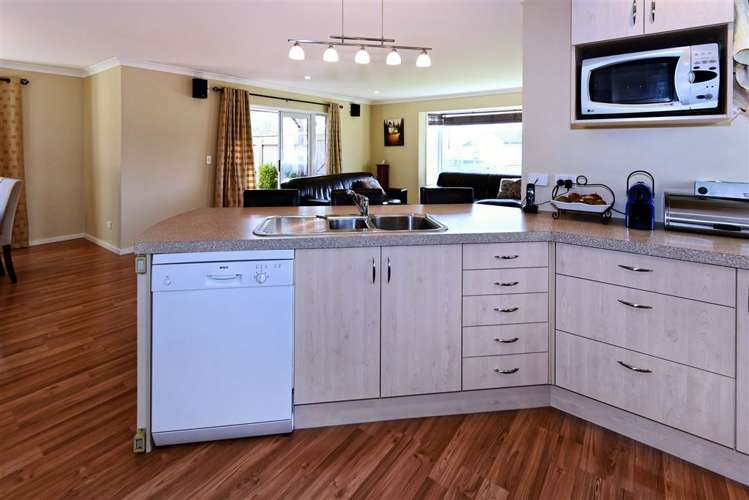 18 James Hight Drive Halswell_14