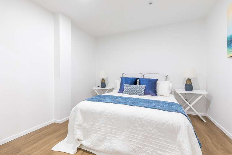 E/4 Lorne Street Auckland Central_16