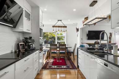 210 Methuen Road_4