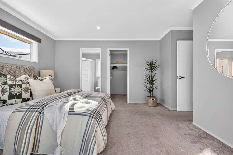 12 Sylvester Crescent Flagstaff_13