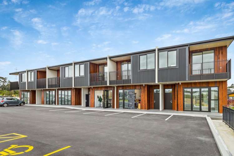 1,2,3,4,5/1 Honowai Street Kumeu_21