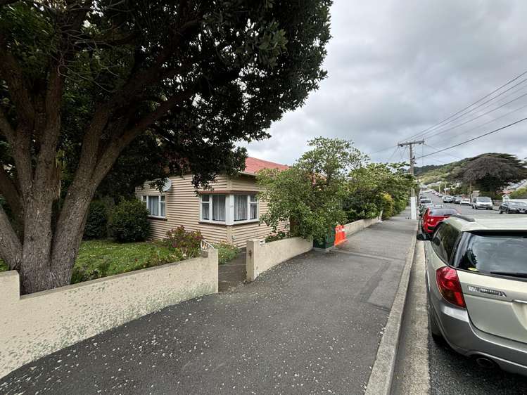 143 & 145 Moxham Avenue Hataitai_1