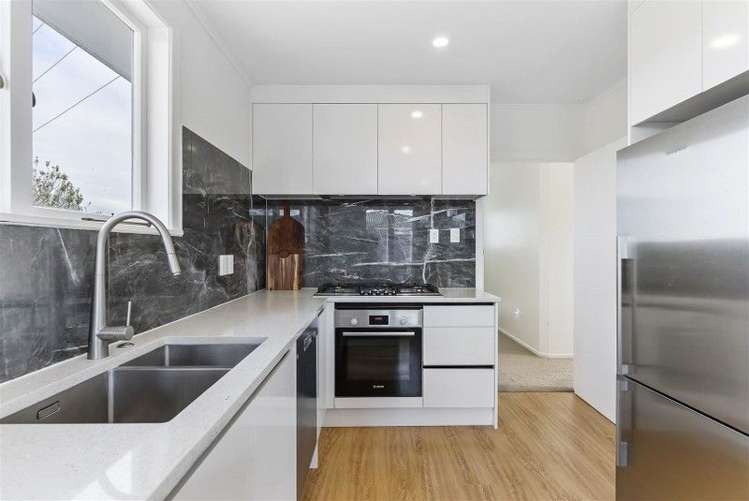 42 Ellis Avenue Mount Roskill_11