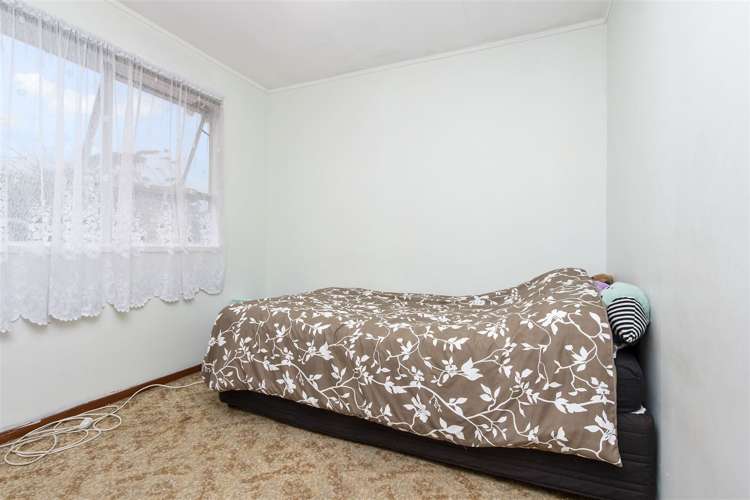 438 Roscommon Road Clendon Park_9