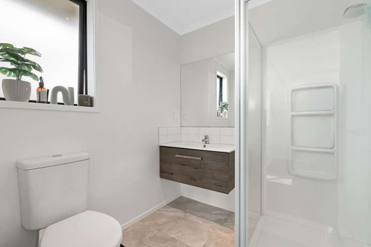 27 Parkside Mews Papamoa_11