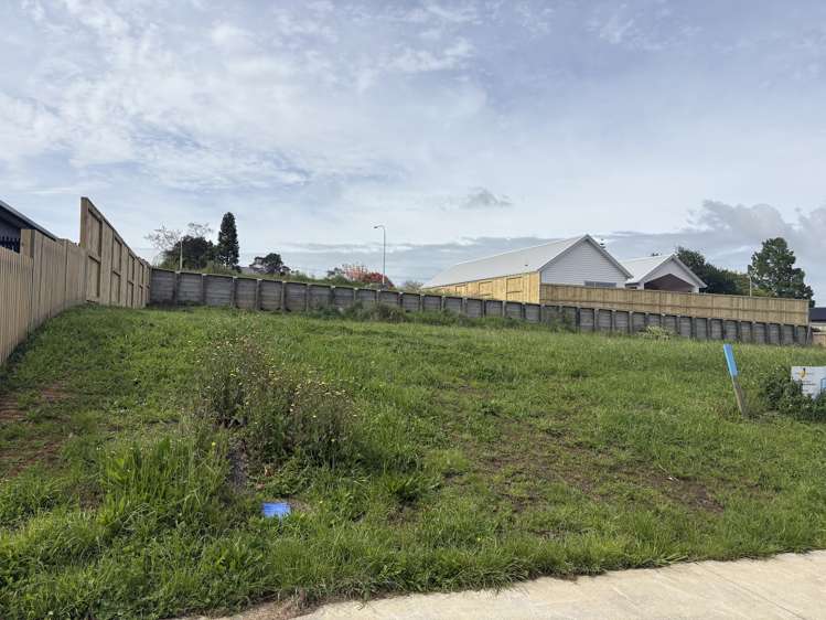 460 Korimako Drive_1