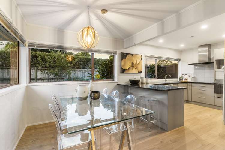 1/143 Reeves Road Pakuranga Heights_34