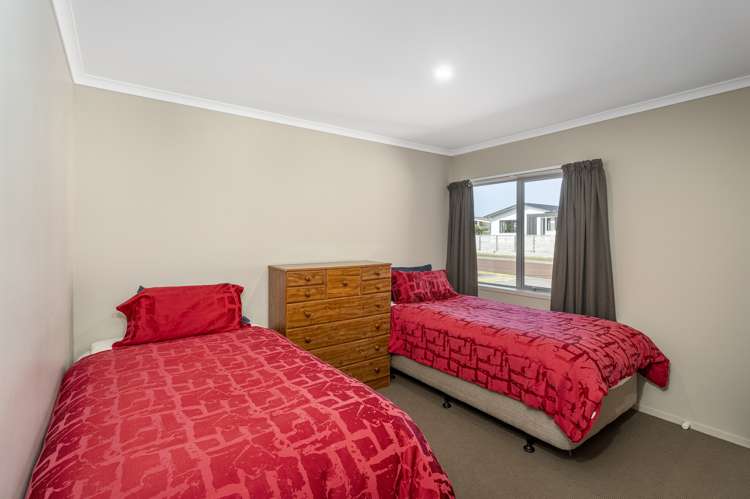 18 Oceanair Drive Pauanui_13