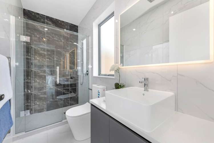 30 Crossgar Road Flat Bush_35