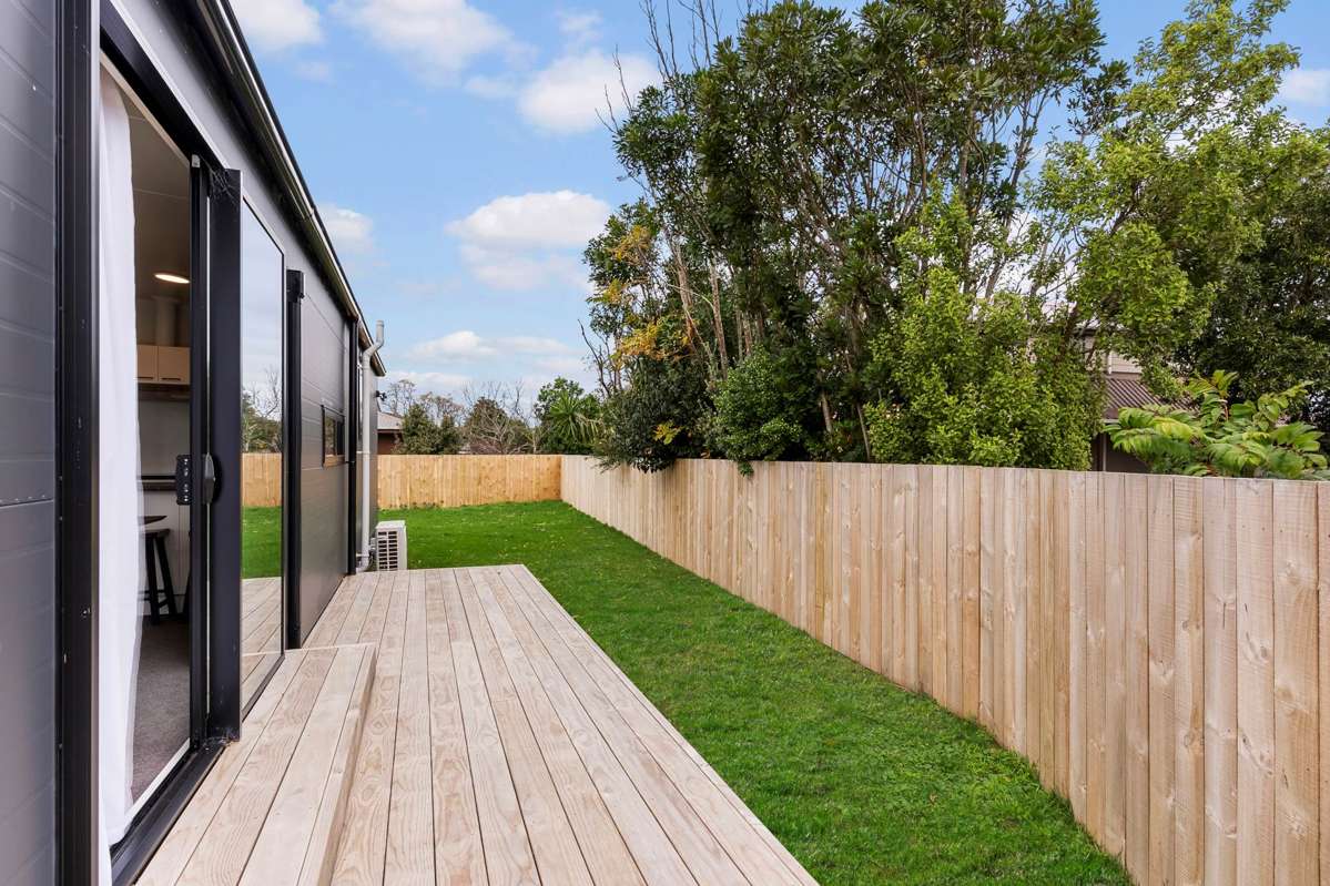 16 Churchill Terrace_5