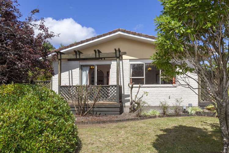 49 Andrew Street Waikanae_1