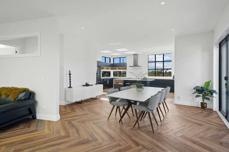 174 Southfield Drive Lincoln_15