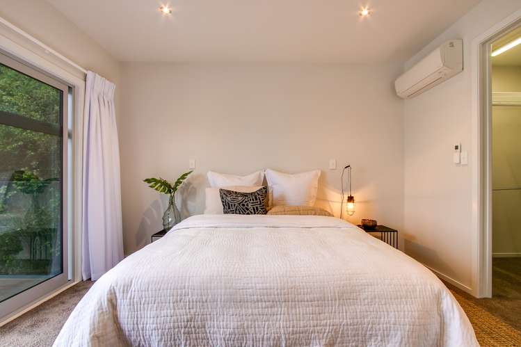 16 Hornsey Road Bluff Hill_14