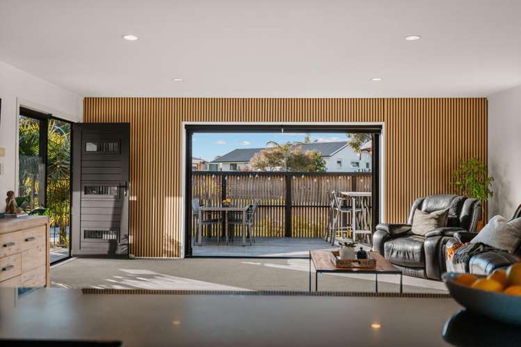 30 Farm Street_3