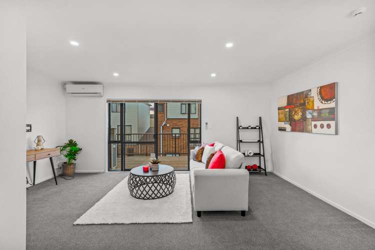 10/172 McLeod Road Te Atatu South_5