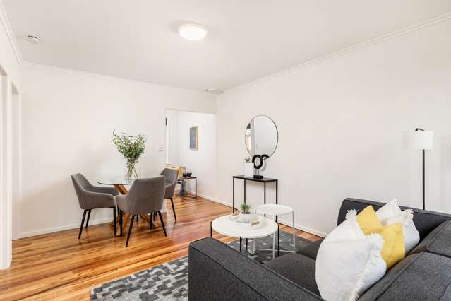 2/10 Walker Road Point Chevalier_1