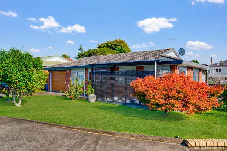 52 Bodi Place Te Atatu South_27