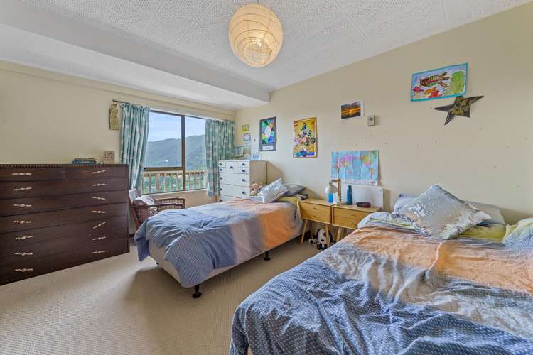 1/55 Waitohu Road York Bay_12