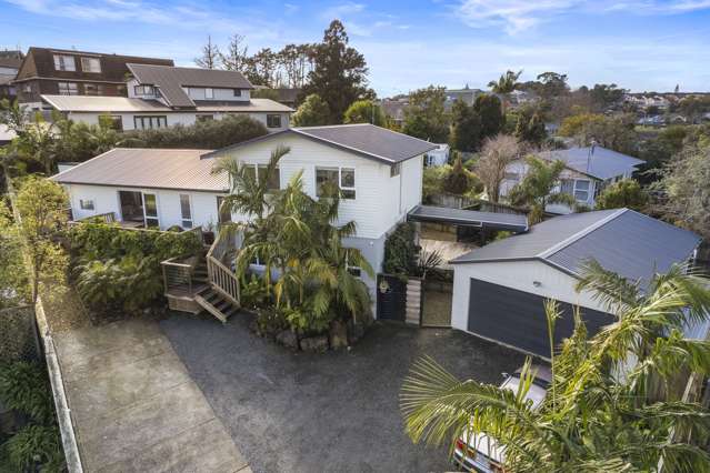 23 Helleur Road Massey_1