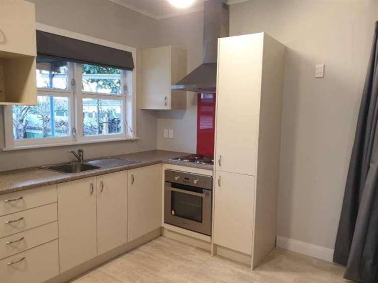 826 Caroline Road Mayfair_6