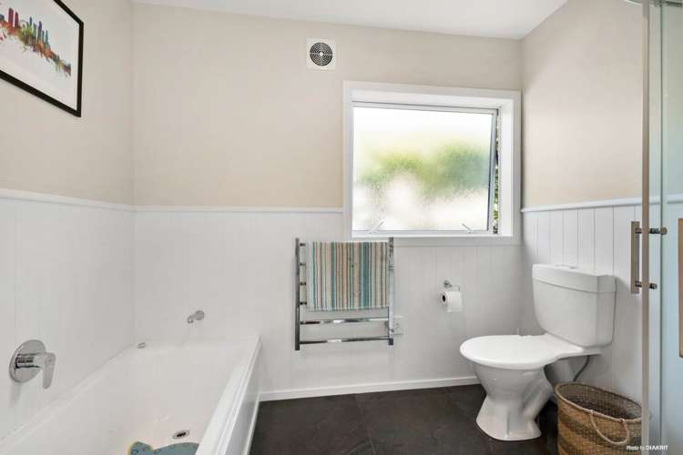 2/20 Tui Glen Road Birkenhead_11