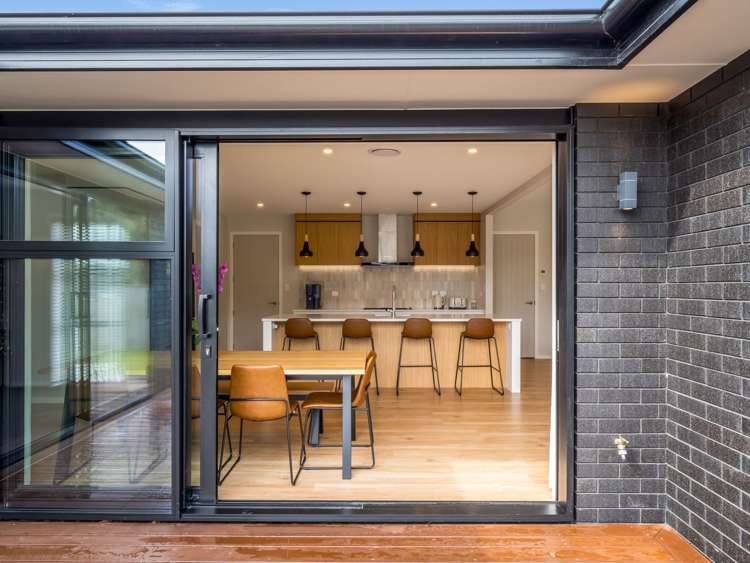27 Coutts Way Fitzherbert_19
