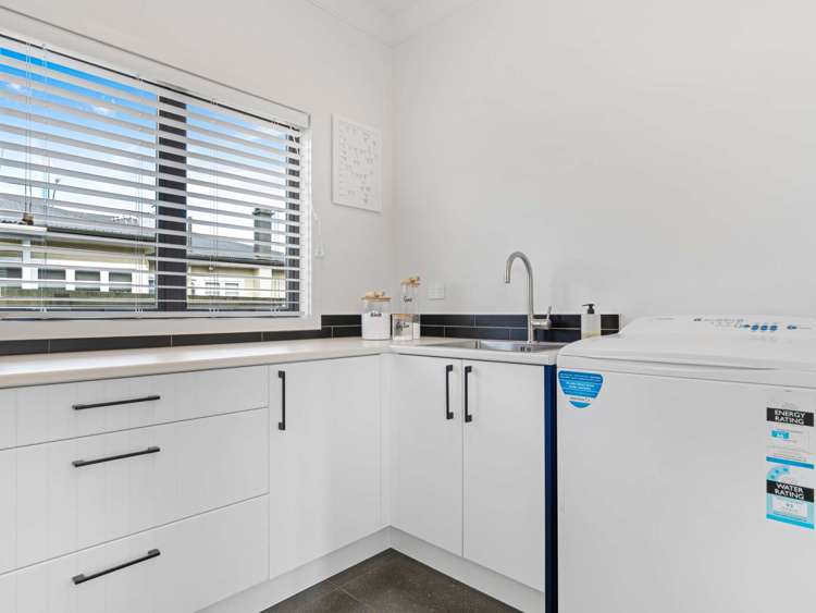 20 Ruihi Street Victoria_8