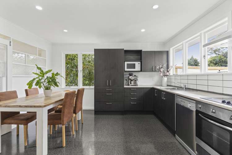 1/37 Eskdale Road Birkdale_7