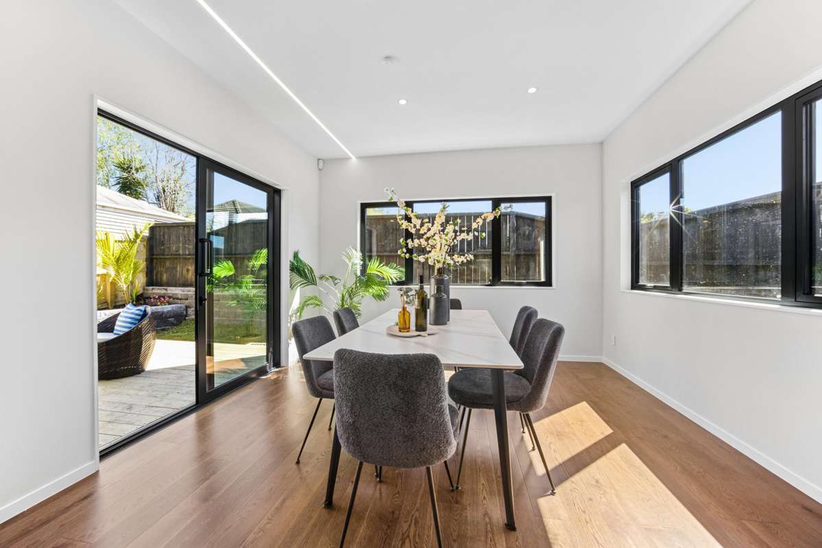 16E Hazelmere Road_4