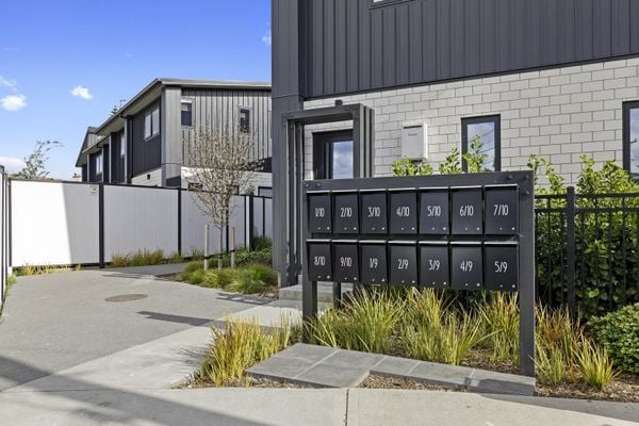 Modern 2BR Townhouse Near Hospital |$575