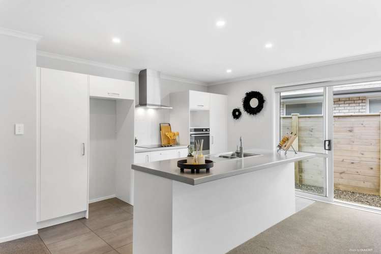 3 Harry Close Warkworth_16