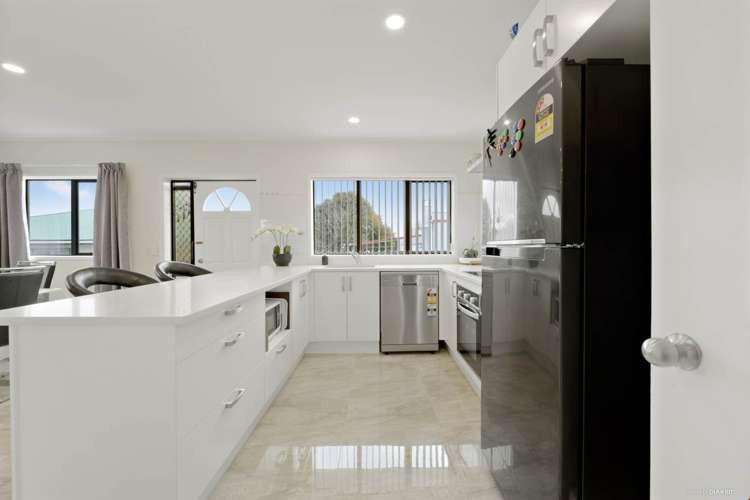 3/130 Coronation Road Papatoetoe_12