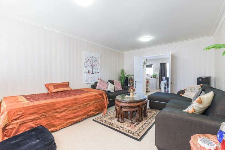3/115 Kolmar Road_2