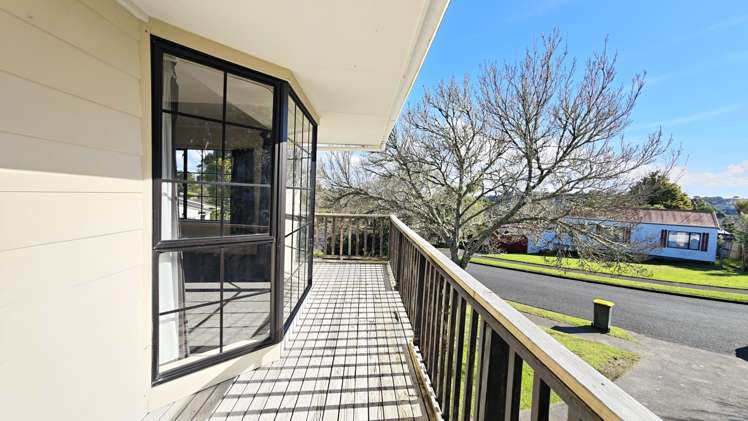 18 Sunward Rise Glenfield_11
